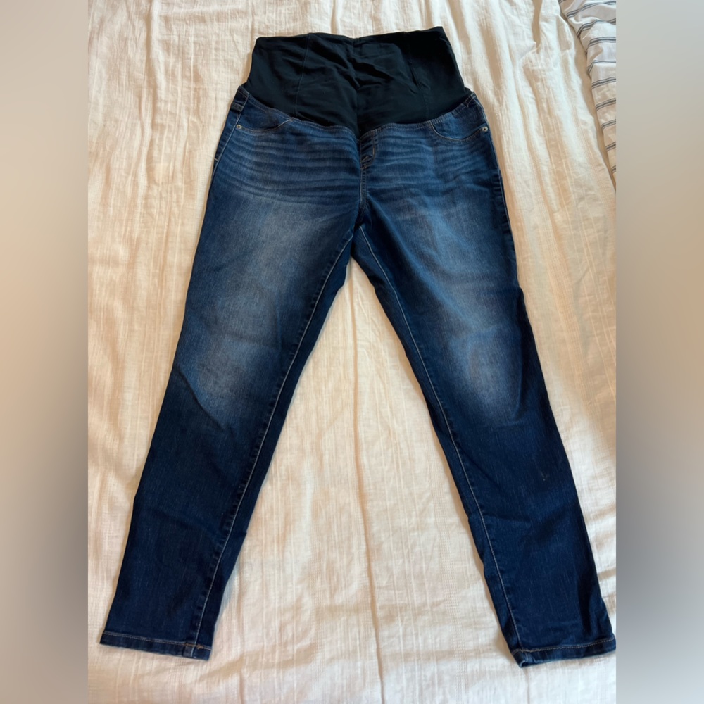 Maternity straight leg jeans